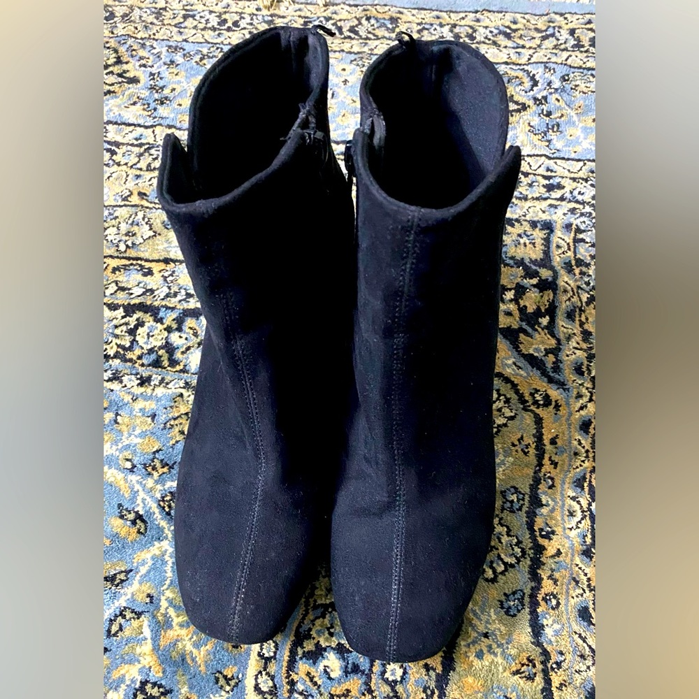 H&M boots on sale - Picture 2 of 5